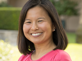 Erin Kimura-Walsh Headshot