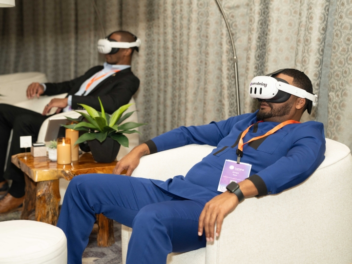 HBCU convening attendees meditate in virtual reality.