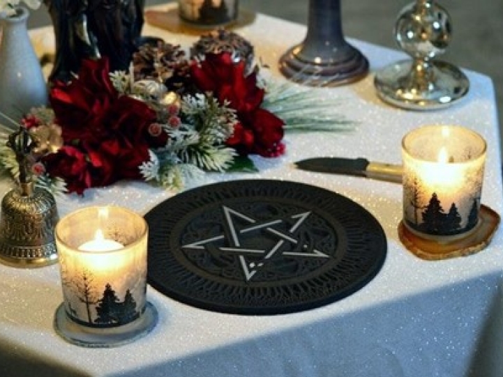pagan table